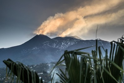 Dymiąca Etna, foto. Marek Danielak