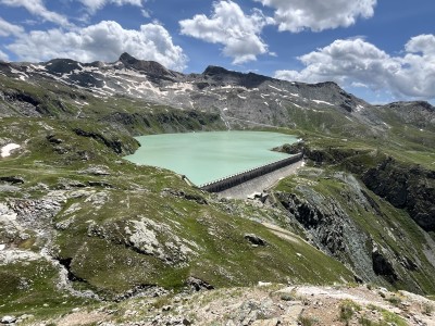 Zapora jeziora del Goillet (fot. Paweł Klimek)